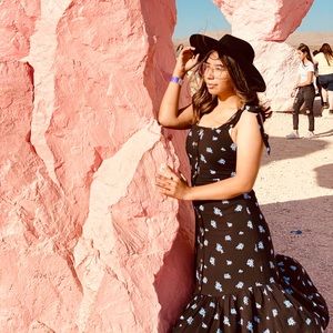 Meet your Posher, Pam